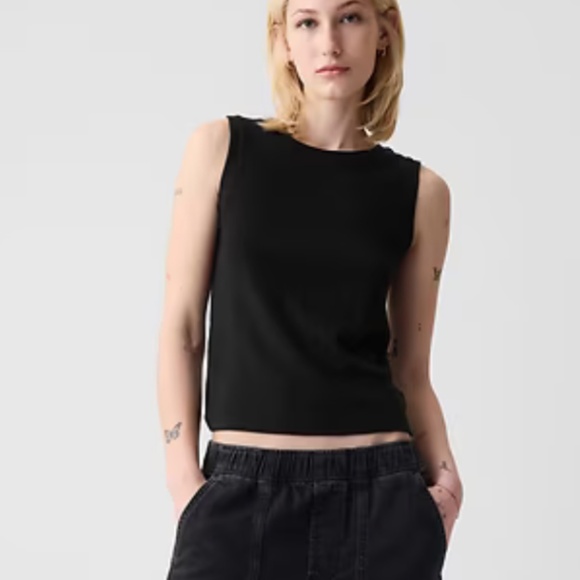 Modern Shell Tank Top Gap Black - Picture 3 of 5